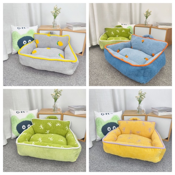 GX - Sofa chữ nhật họa tiết nơ và hoa quả có quai xách