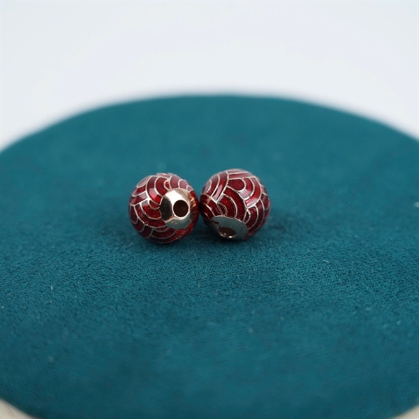 Charm vàng tròn đỏ bọc vàng CH250902