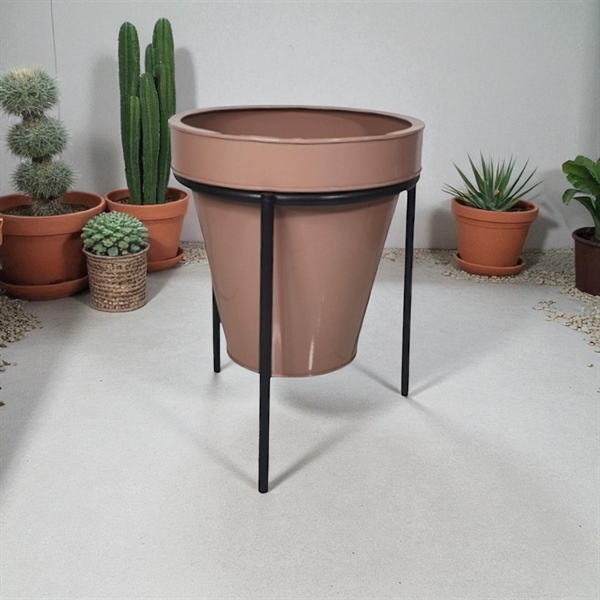 POT 21 x 21 x 24 / LEG 28 x 28 x 31