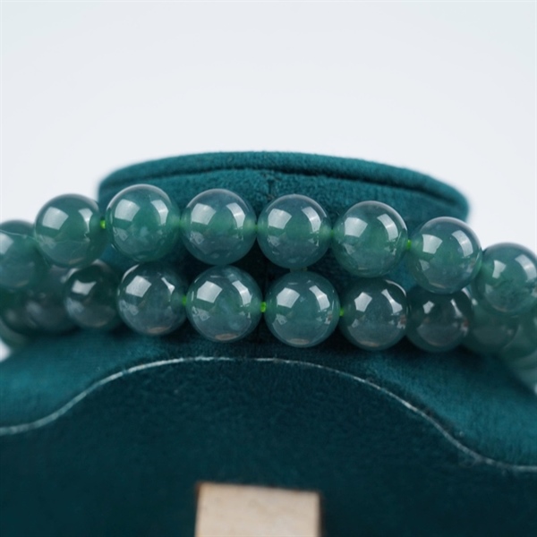 Chuỗi băng lam Gua 60 hạt ly10.04-9.78 (423886) KG+