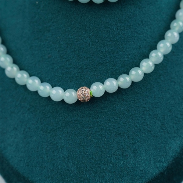 Chuỗi băng xanh nhạt My 106 hạt ly6.16-5.96 (427399) KG+