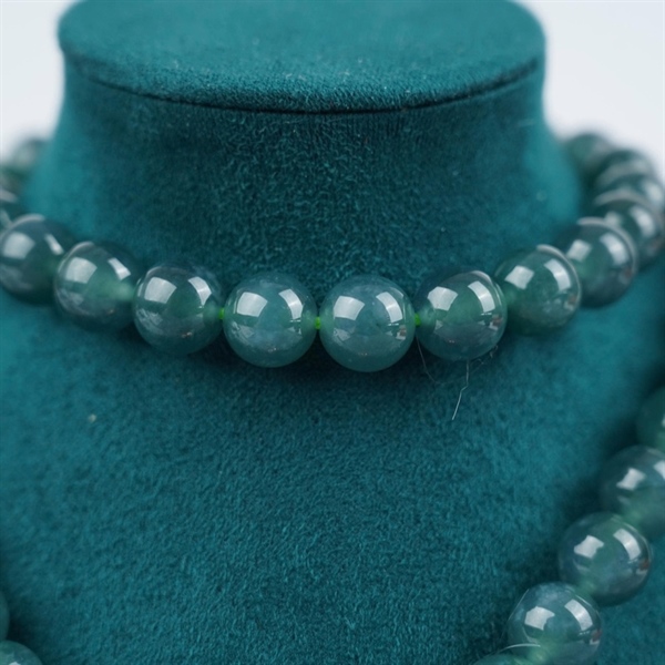 Chuỗi băng lam Gua 60 hạt ly10.04-9.78 (423886) KG+