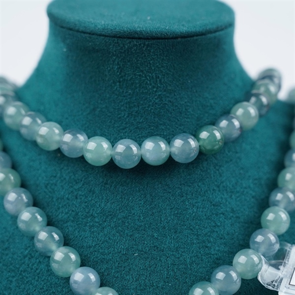 Chuỗi băng đa sắc lam Gua 85 hạt ly8.14-7.95 (434363) KG+