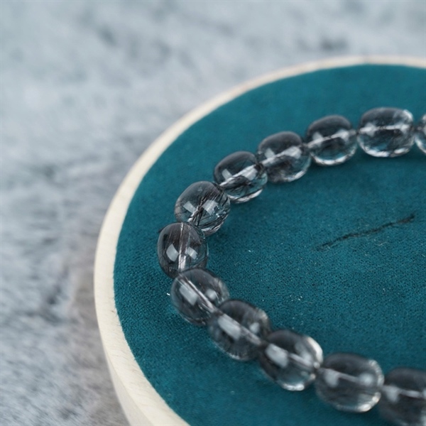 Vòng lu thống tóc đen 20 hạt ly10.22-8.86 (888637) KG+