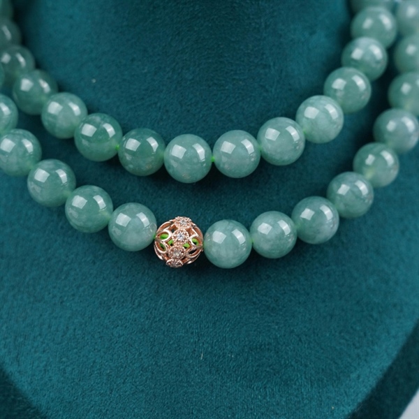 Chuỗi băng lam lục Gua 60 hạt ly9.95-9.55 (722937) KG+