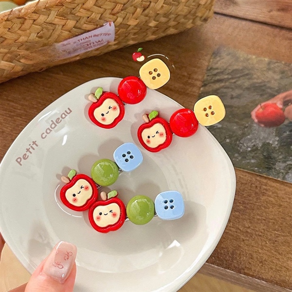 Set 2 kẹp tóc táo