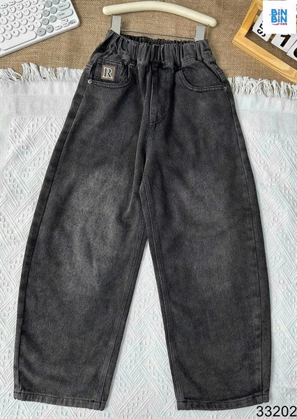 33202-Quần Jean dài xám chữ R