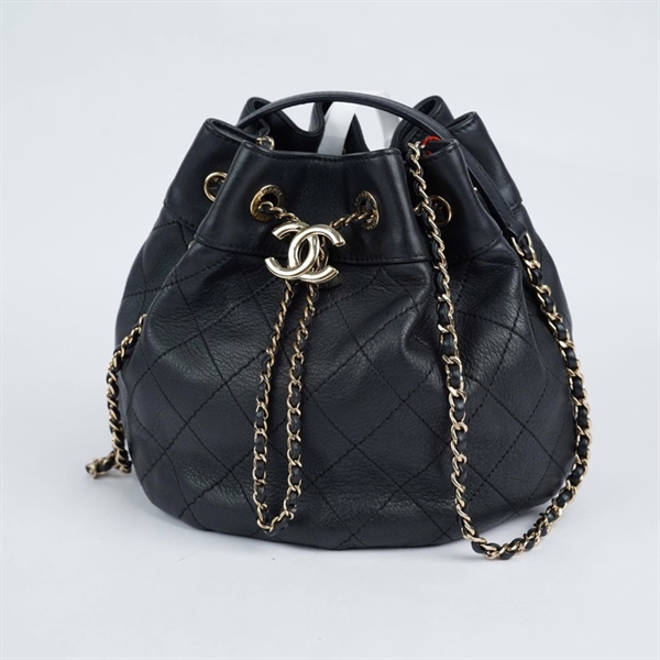 Túi Chanel Bucket đen (29224323) sz23 (A-T) KG+