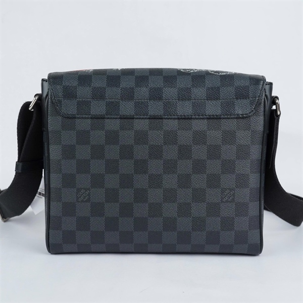 Túi LV đeo chéo ô vuông đen in hình (CA3119) sz25 KG+