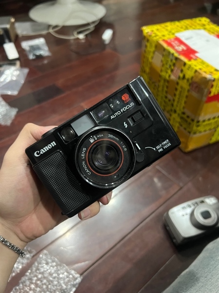 Canon AF 35M ( pin nhận chập chờn )