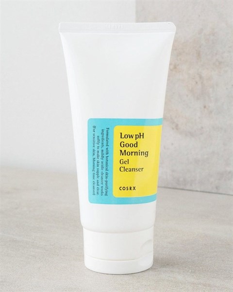Sữa rửa mặt Cosrx Low Ph Good Morning Gel Cleanser 150ml - Hàng CTY