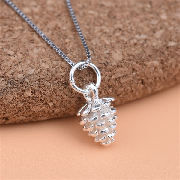 Móc treo quả thông CB390