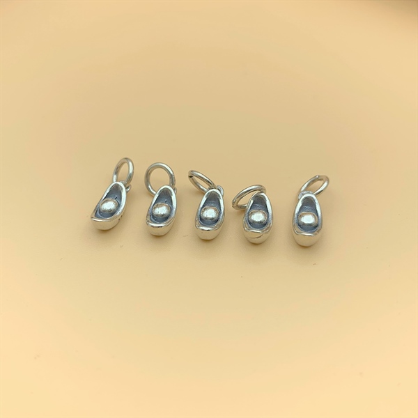 Móc treo đĩnh bạc nhỏ CA535