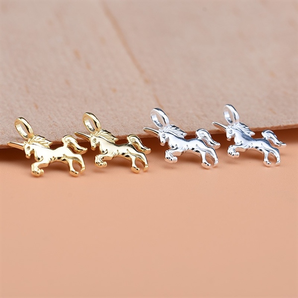 Móc treo kỳ lân CB180