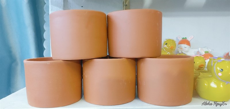 CHẬU TRỤ ĐẤT NUNG (CAO10cm x RỘNG13cm)