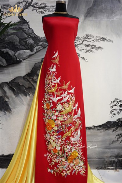 Hạc thêu chỉ coma