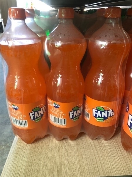 NƯỚC GIẢI KHÁT FANTA HƯƠNG CAM LỐC 6 CHAI 1.5L
