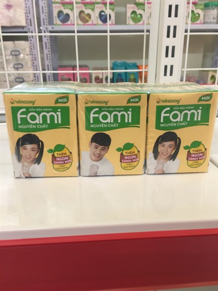Sữa đậu nành Fami nguyên chất 200ml