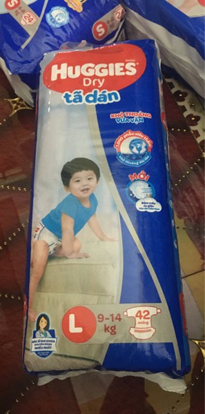 Huggies L42 dán