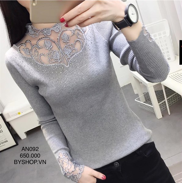 AN092 - Áo len cao cấp tay và cổ phối ren hoa xinh xắn kết hợp hạt đá sang trọng