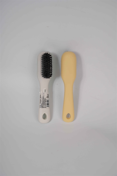 Bàn chải chà giày