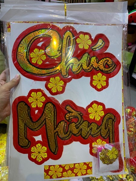Bộ Decal dán chữ Chúc Mừng Năm Mới 30cm