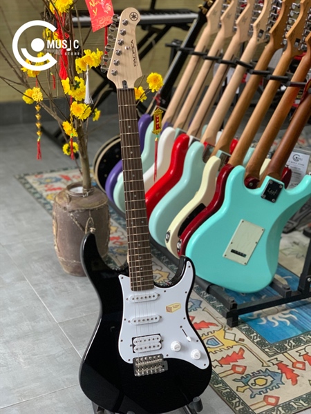 Đàn Guitar điện Yamaha Pacifica 112J