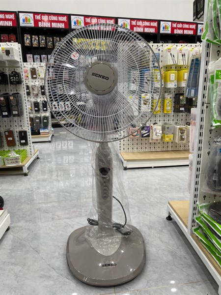 Quạt cây có đèn SENKO DD1602