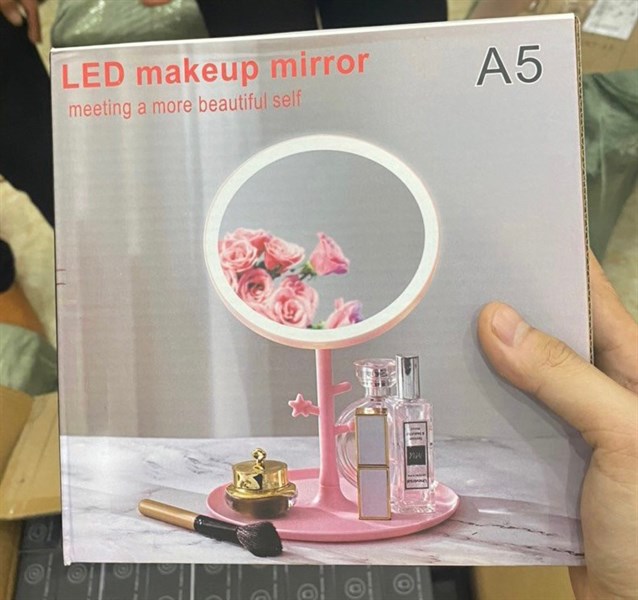 Đèn để bàn kèm gương A5