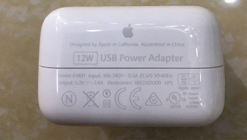 Sạc iPad zin