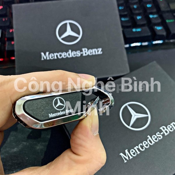 USB Mercedes 32GB (áp dụng từ 03.11.2020)