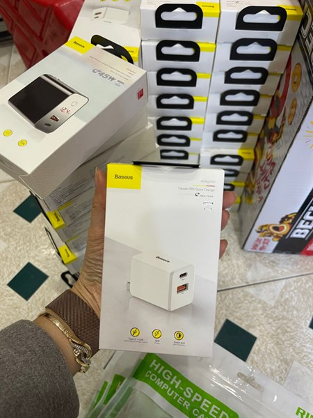 Sạc BASEUS CCEZ 18W 1Type C + 1 USB