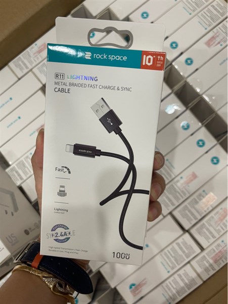 Cáp sạc ROCK R11 Lightning