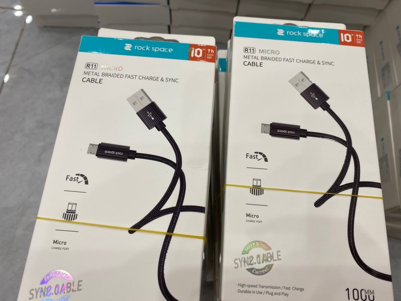 Cáp sạc ROCK R11 Micro