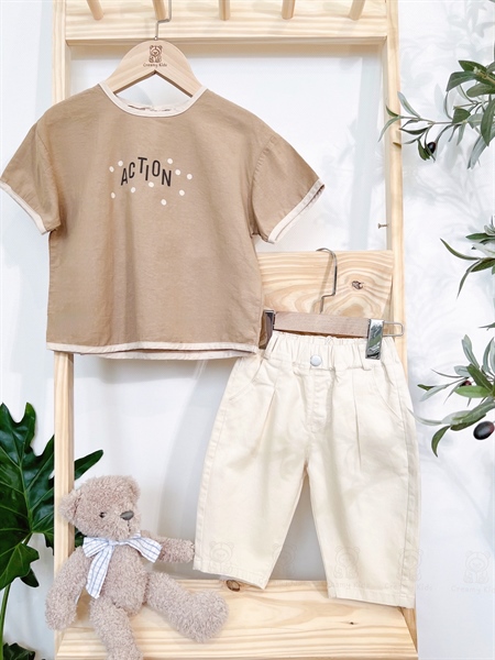 Áo đũi Action màu nâu nhạt viền be