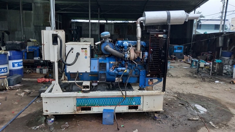 Máy phát điện 50KVA ( máy trần) tua chậm