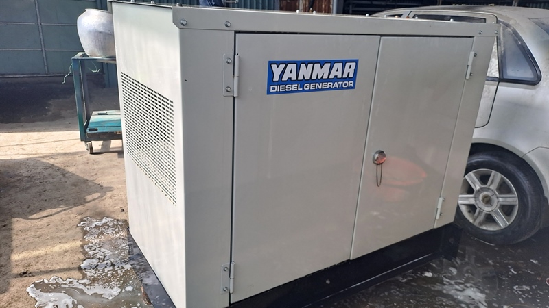 Máy phát điện Yanmar 10KVA Tua 1500V