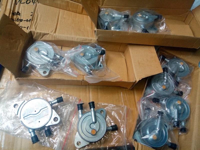 Bơm xăng chân không 3 vòi