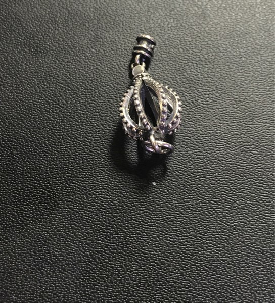 561-CHARM-(TU105T211021)-LỒNG ĐÈN