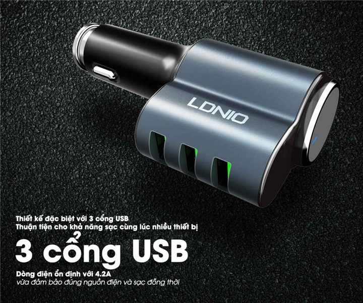 Củ sạc Oto kèm tai nghe BLT LDNIO-CM21