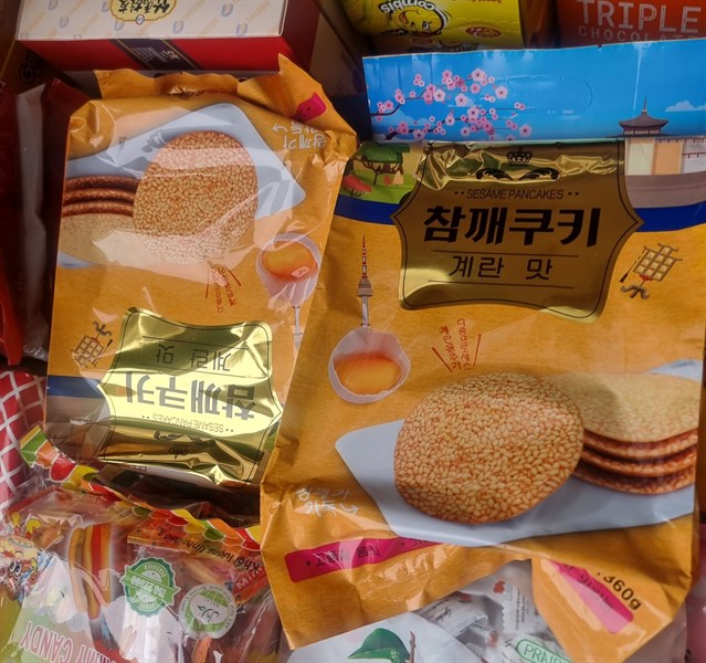 Bánh sesame mè trứng ukf 360gr