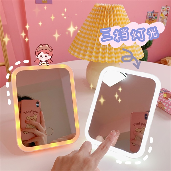 Gương đèn LED để bàn vuông đơn giản