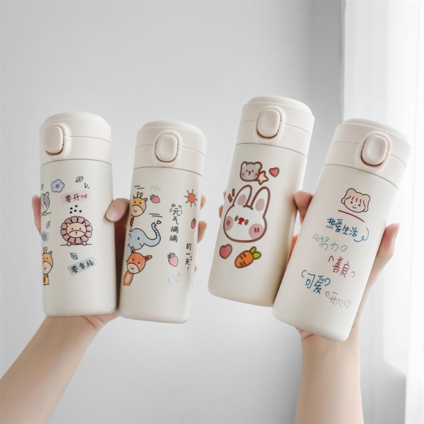 Bình nước trắng nắp bật nhiều hình cute 350ml