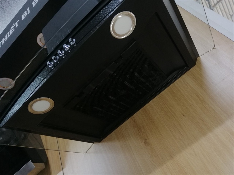 Hút mùi prato kính cong 70