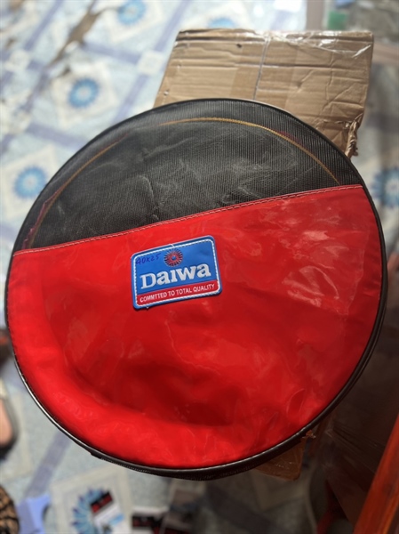 Gọng DAIWA tốt túi đỏ