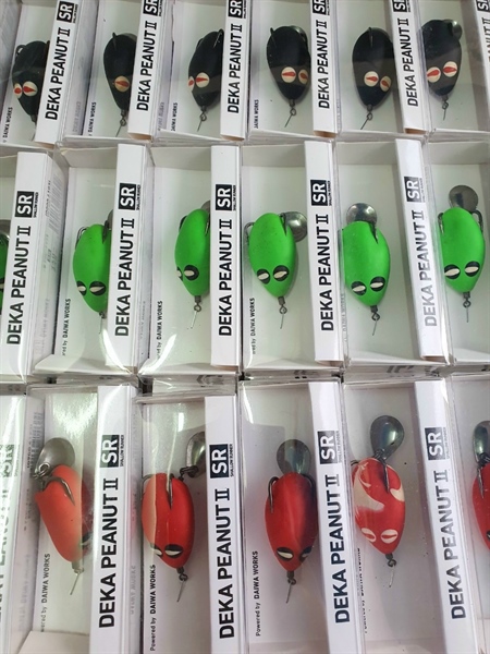 nhái hơi có muỗng DEKA PEANUT II
