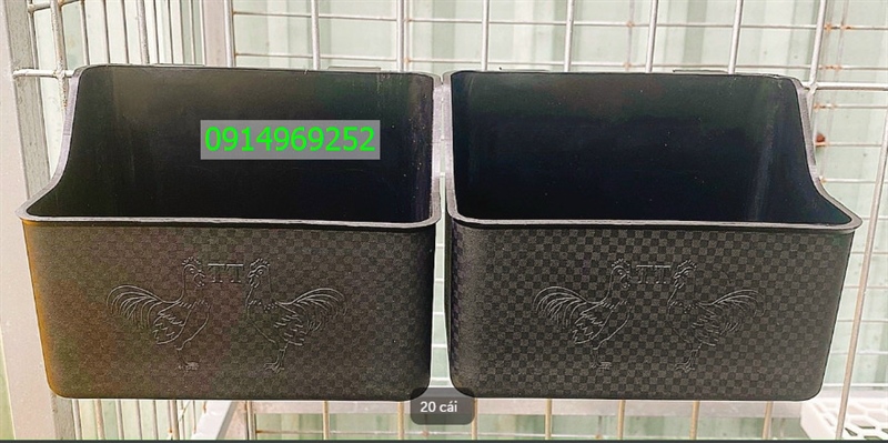 Máng vuông treo đại