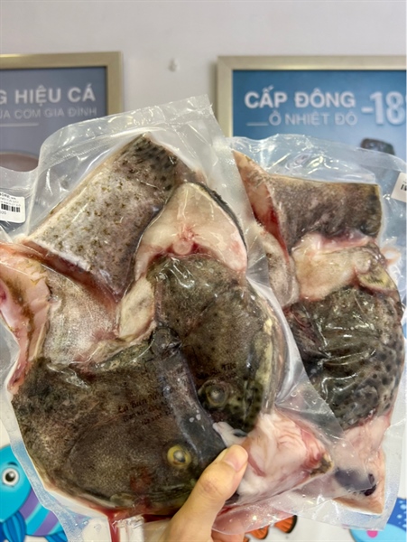 ĐẦU ĐUÔI LÒNG CÁ MÚ TRÂN CHÂU rửa sạch