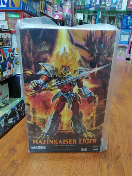 MODEROID MAZINKAISER LIGER