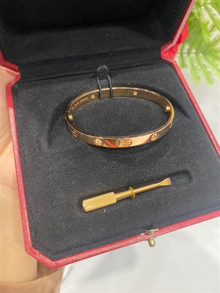 Vòng tay Cartier sz 17 KG+